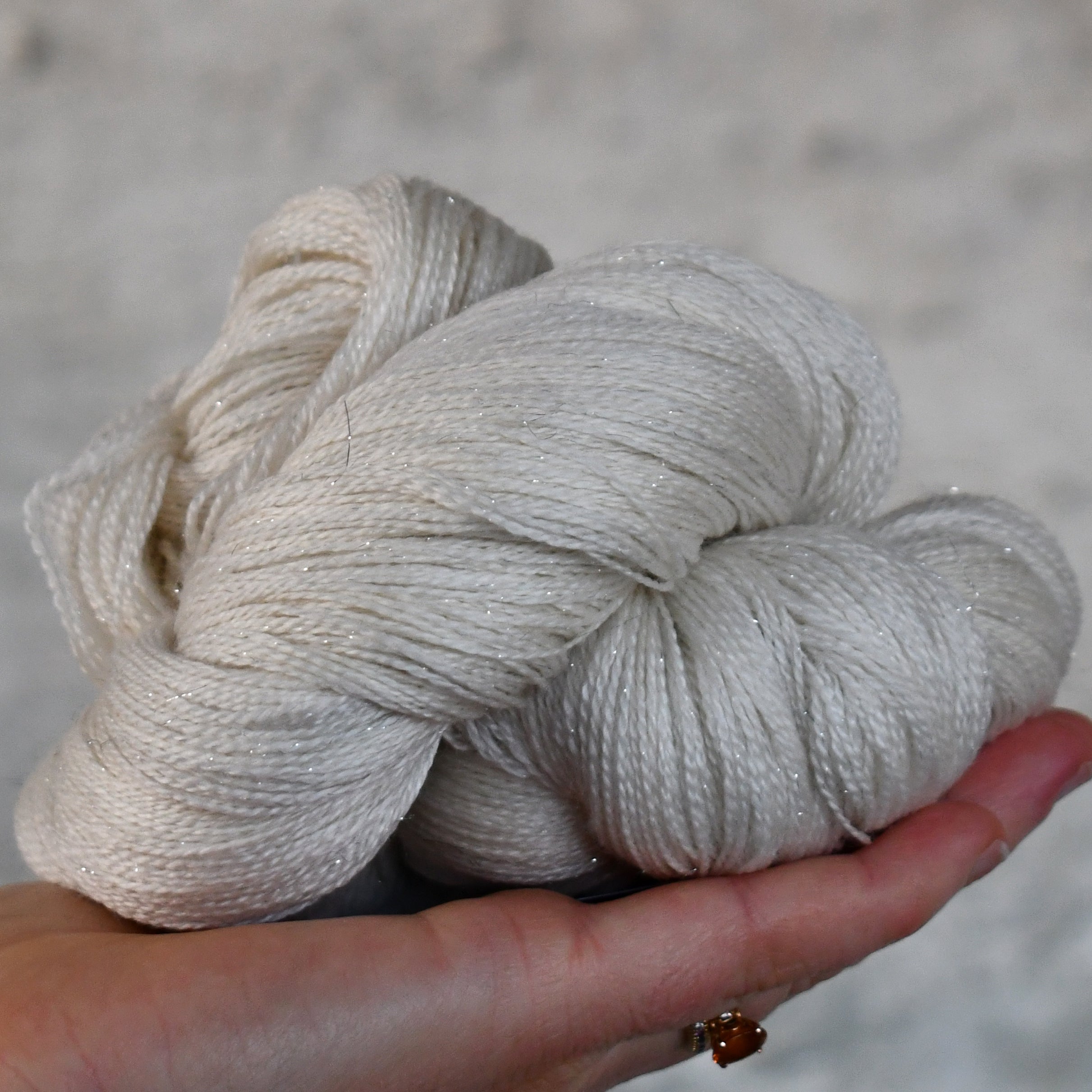 49025 Silver Sparkle Lace