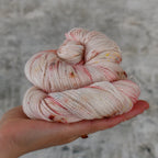 49032 Angel Lace 600