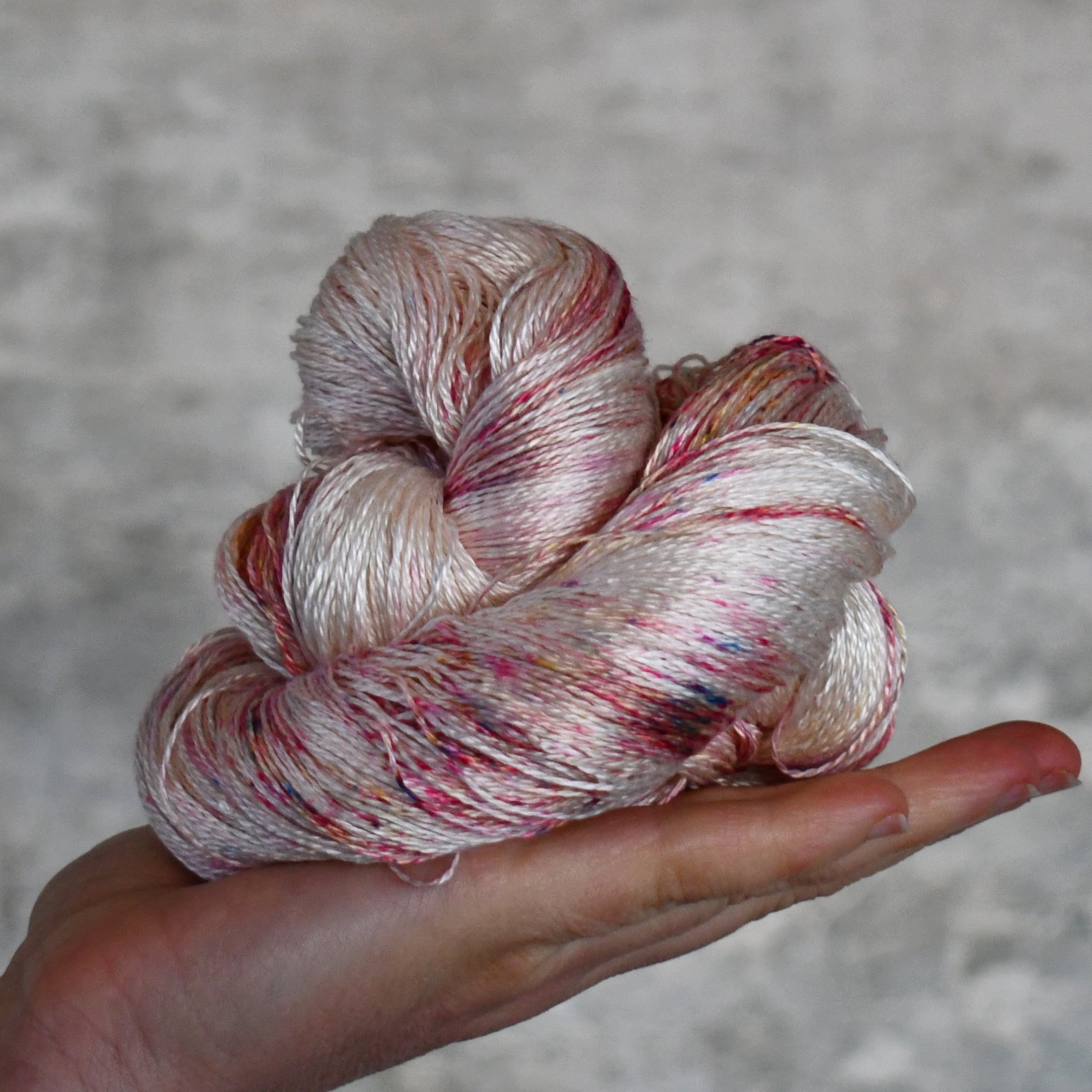 49048 Pure Silk Lace 600