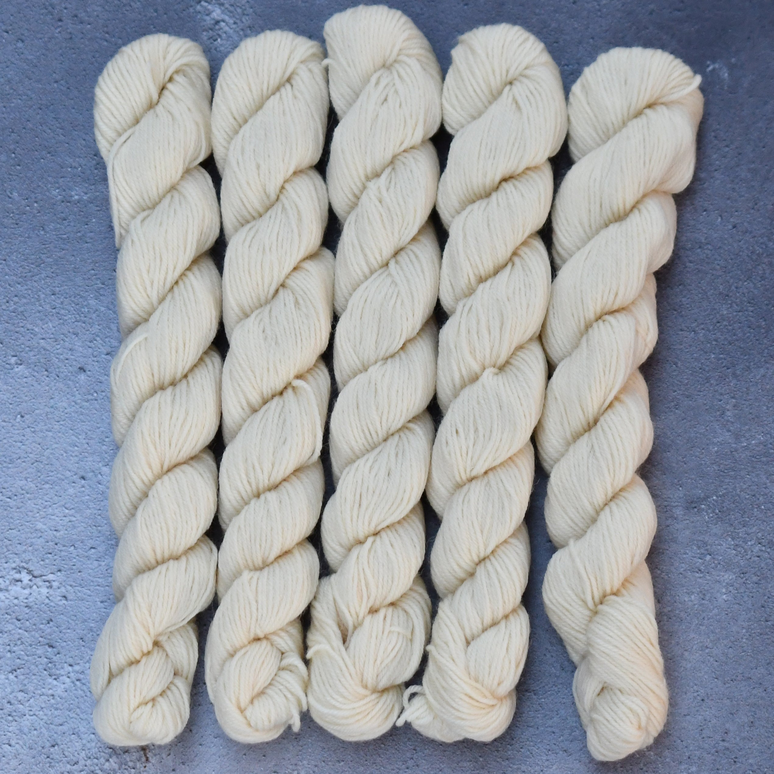 49103P BFL 4ply