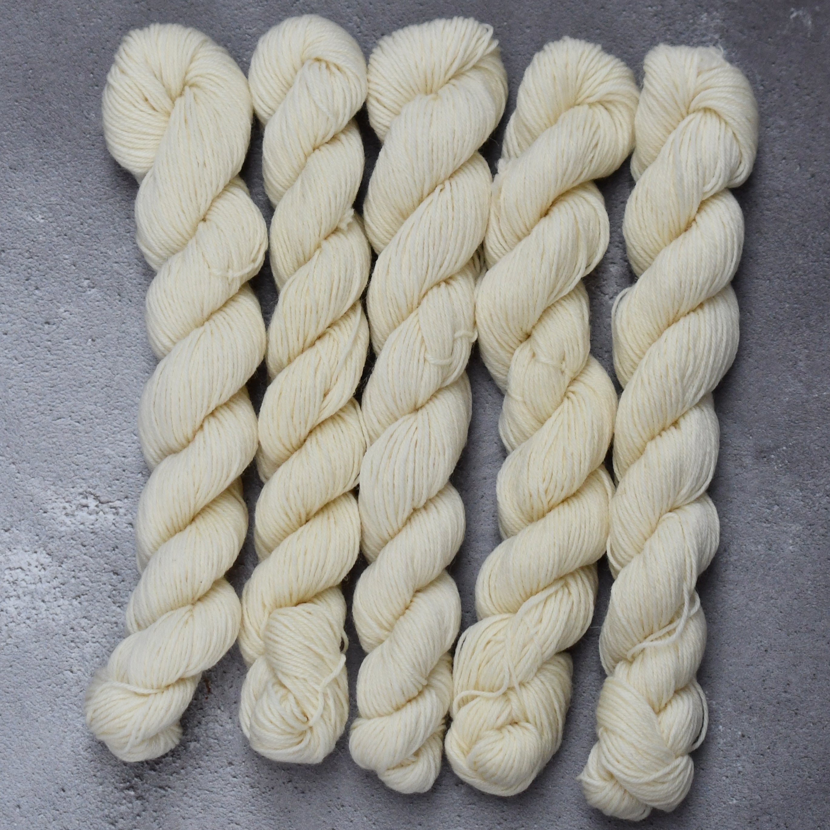 49104P BFL Platinum Sock