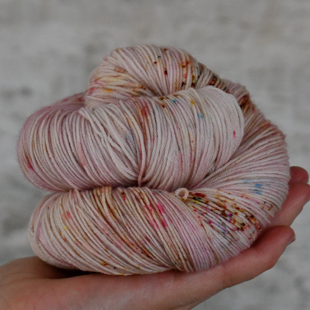 49105U Upcycled Quarter Round