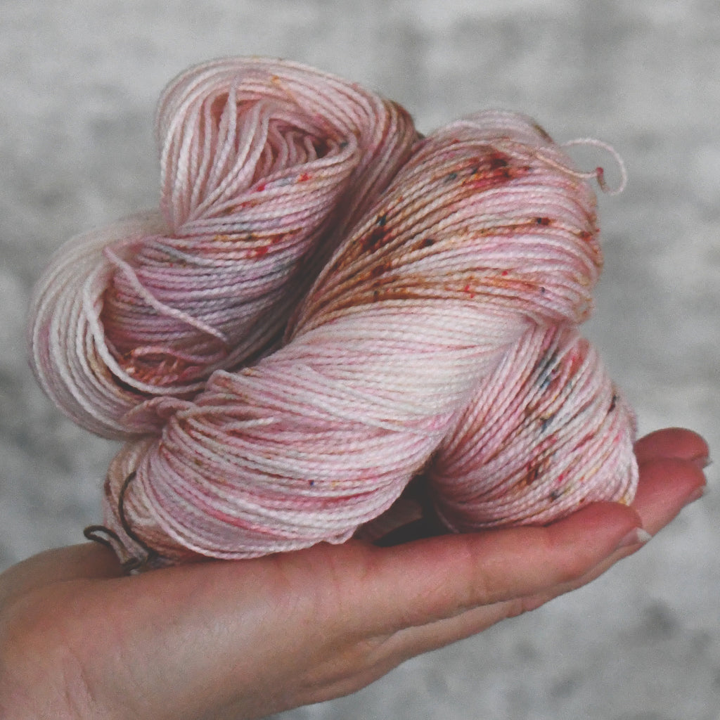 49128 Sheila's Gold Sock