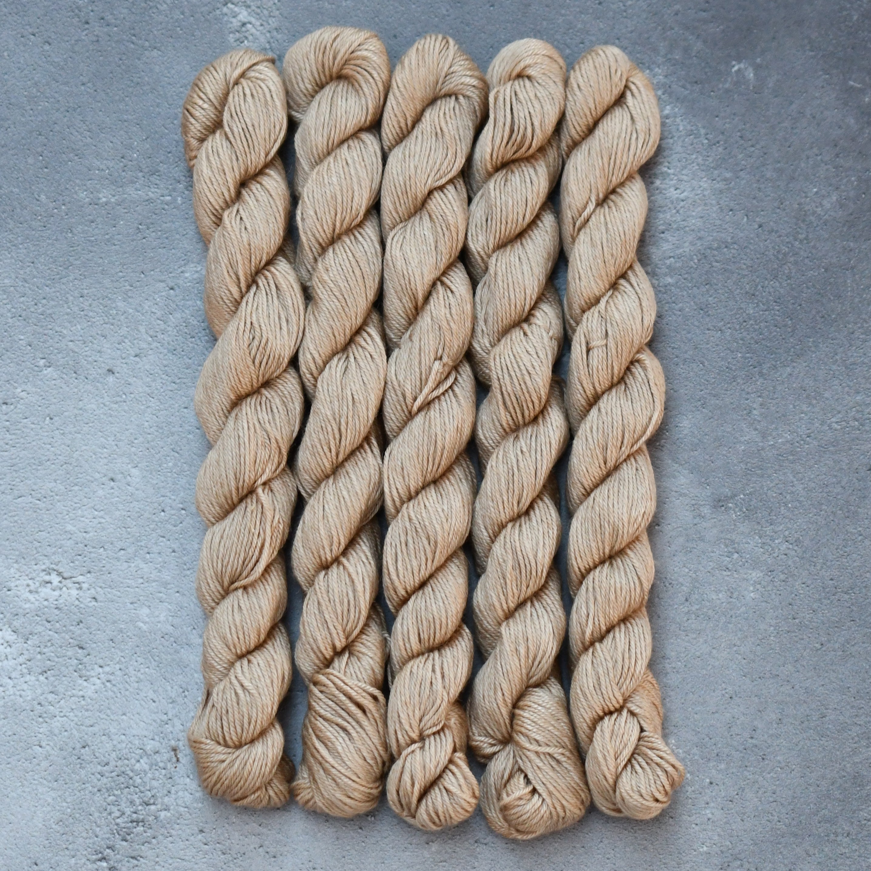 49150 Tranquil 4ply 400