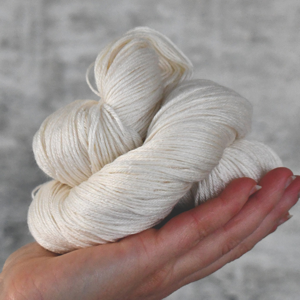 49186 Bamboo Silk 4ply