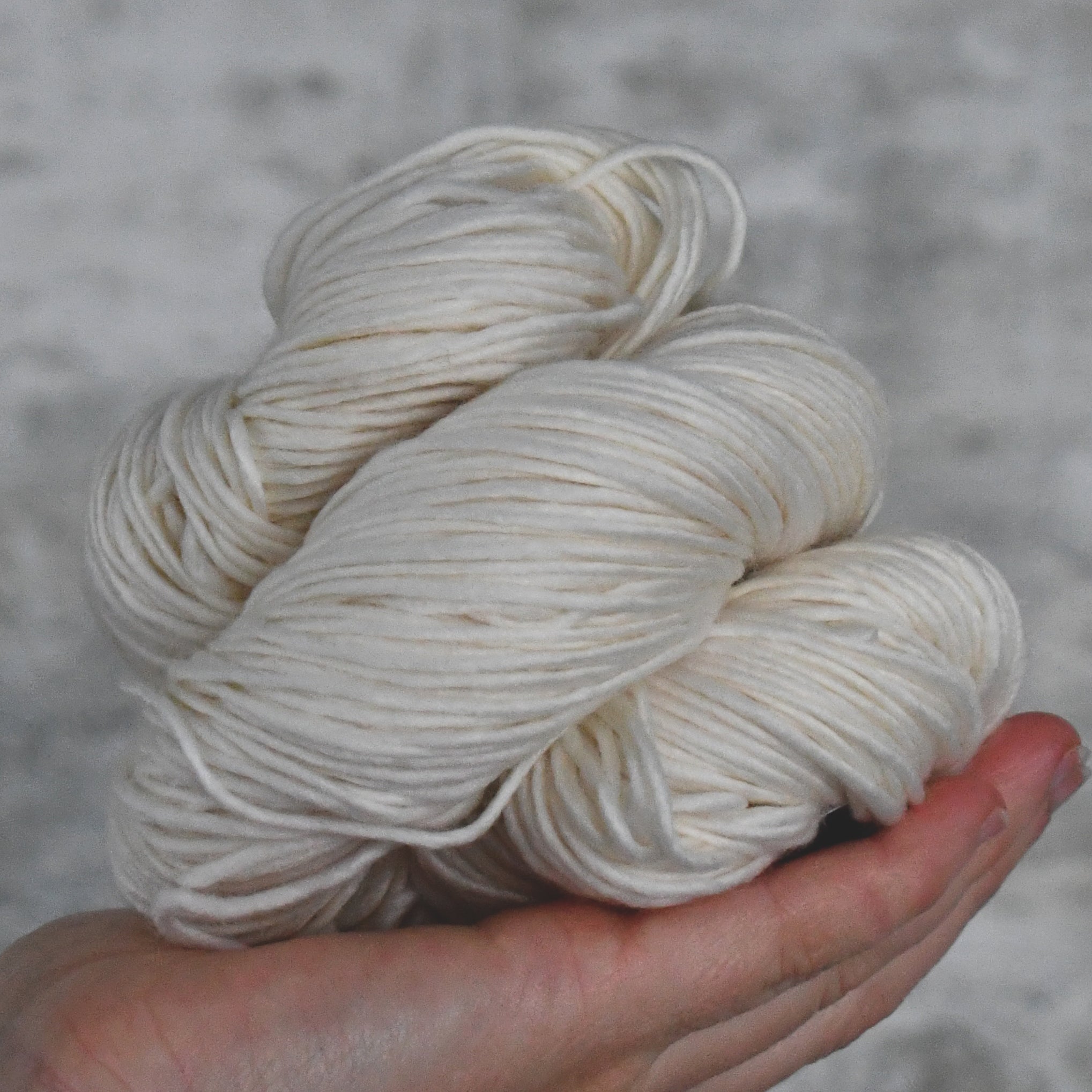 49218 Single & Stunning DK – Chester Wool Company