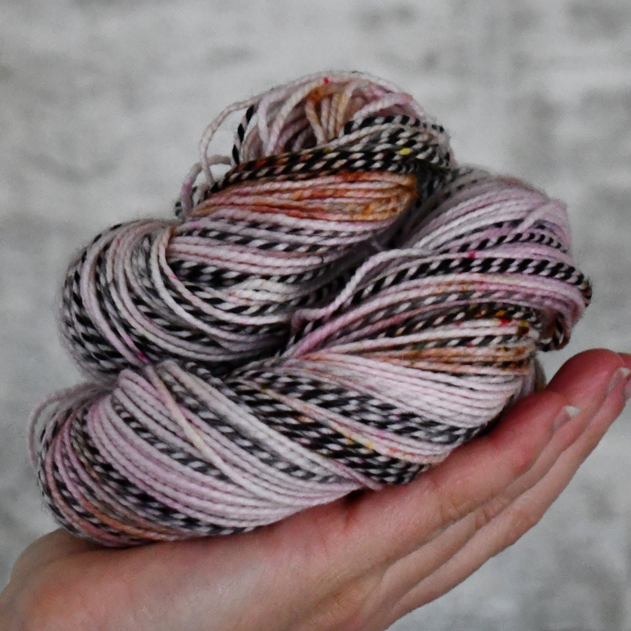 49240 Sheila's Gold Zebra DK